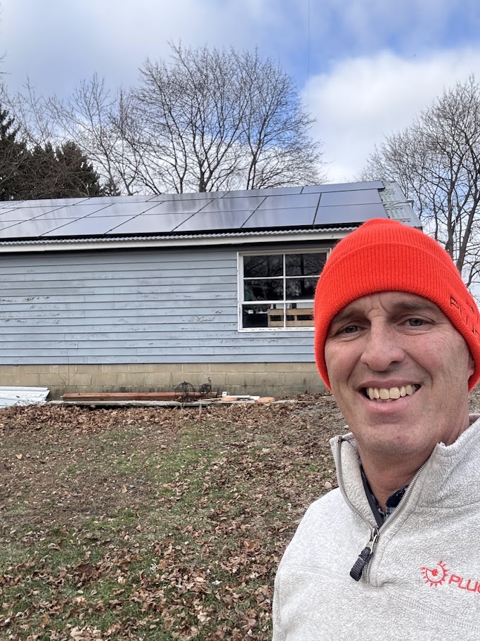 Top Benefits of Switching to Solar in Johnstown, NY with Mike the Solar Guy & Plug PV
